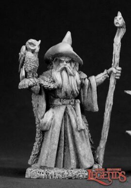 02319 Amathor, Arch Mage, is a miniature metal model in 25mm heroic scale from the Reaper Dark Heaven Legends range. Sculpted by Jim Johnson.