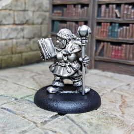 MH116 : Female Dwarf Wizard. Suitable for wargaming and fantasy tabletop rpg games.