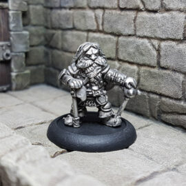 MH105 : Male Dwarf Fighter. Suitable for wargaming and fantasy tabletop rpg games.