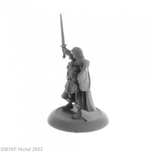 04070 : Caerindra, Female Human Paladin