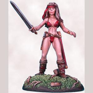 DSM1130 : Female Amazon Warrior with Sword