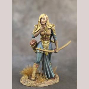 DSM1196 : Female Elven Archer
