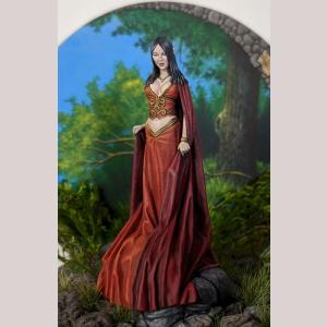 DSM1233 : Female Elven Mage with Flowing Robes