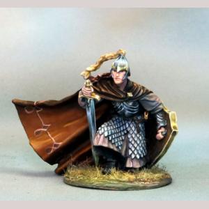 DSM7391 : Kneeling Elf Warrior with Sword