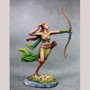 DSM7627 : Female Ranger with Bow